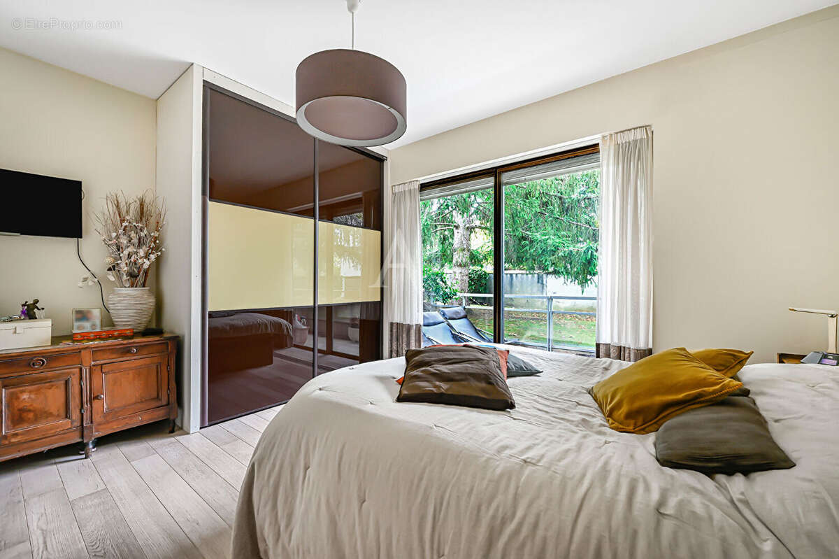 Appartement à FONTENAY-SOUS-BOIS