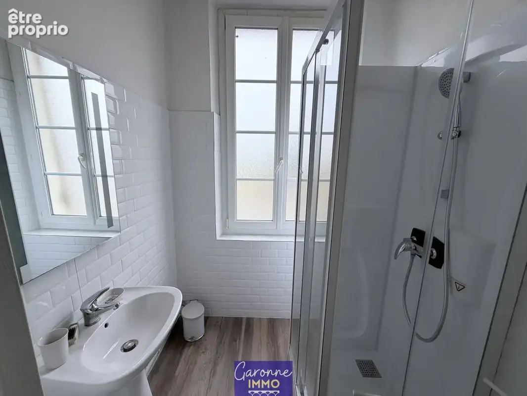 Grande maison familiale proche commerces - photo 12