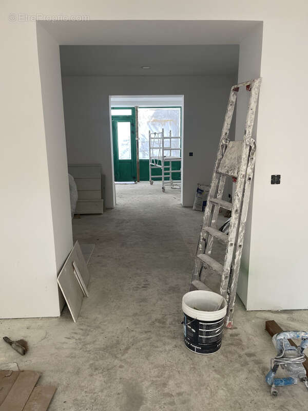 Commerce à SAINT-MAUR-DES-FOSSES