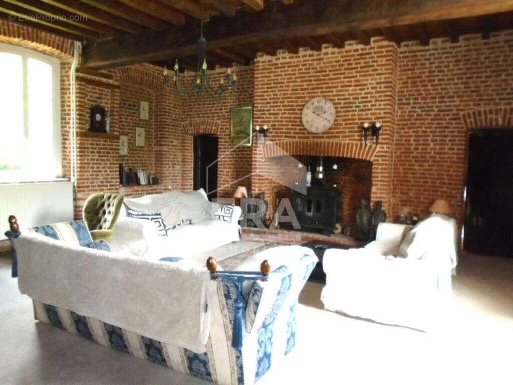 Maison à CAPELLE-LES-HESDIN