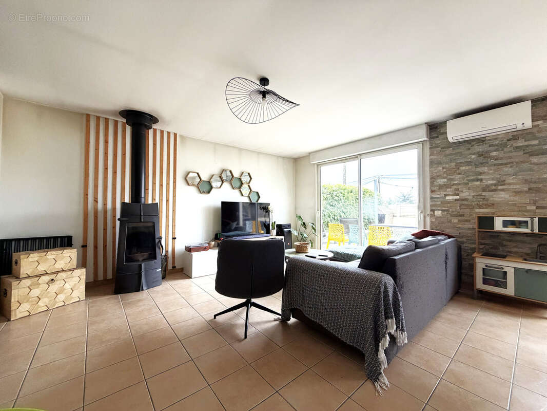 Maison à AIZENAY