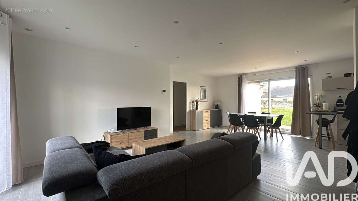 Photo 5 - Maison à CHATELLERAULT