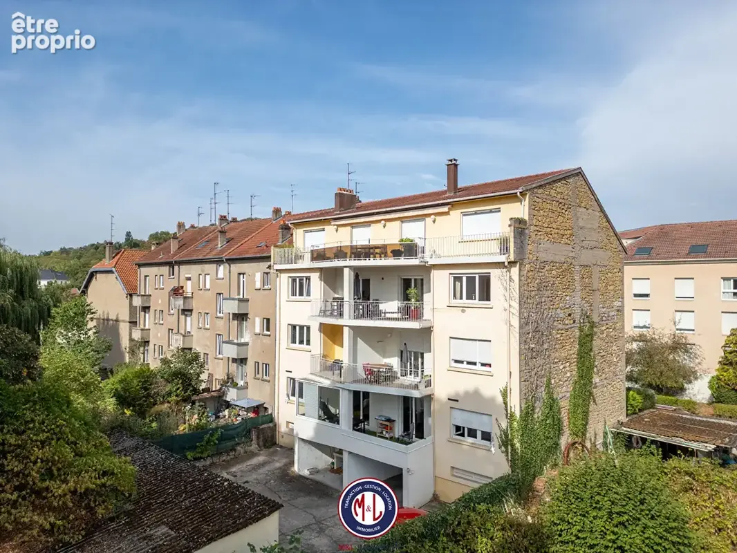 Appartement 5 pièce(s) 123.35 m2 , 2 garages, terrasse et cave. - photo 12