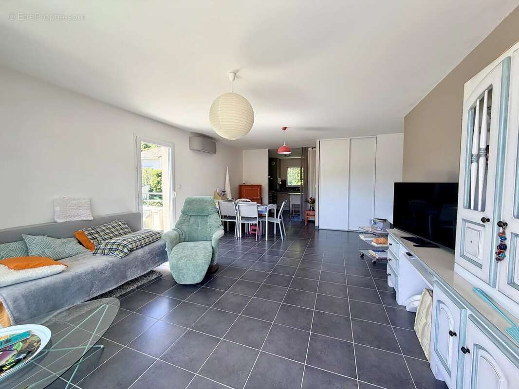 Appartement à SAINT-PERAY