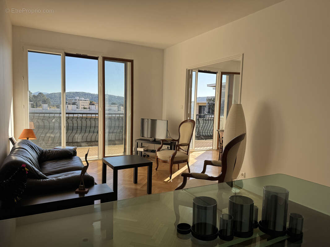 Appartement à AIX-EN-PROVENCE