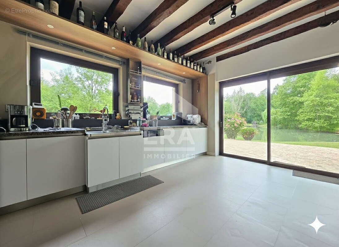Maison 614m² à la ferté-saint-aubin - photo 5