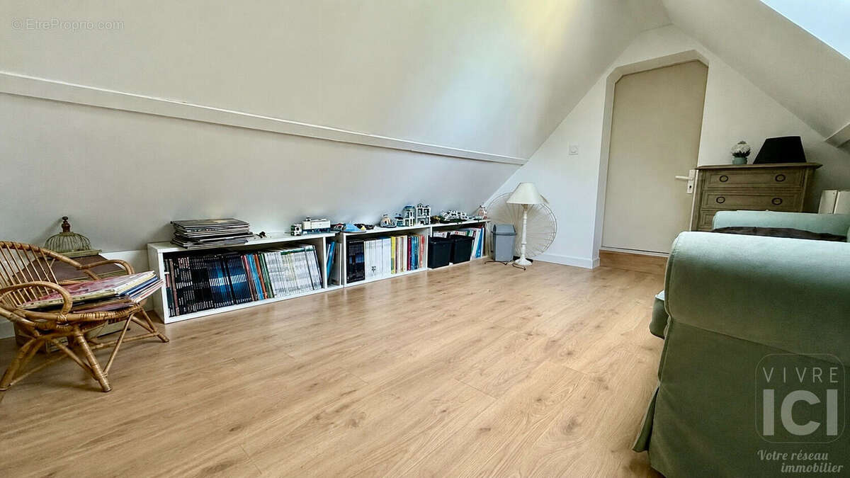 Maison La Chapelle Sur Erdre - La Brosse - 147M²  - 5 chambres - photo 14