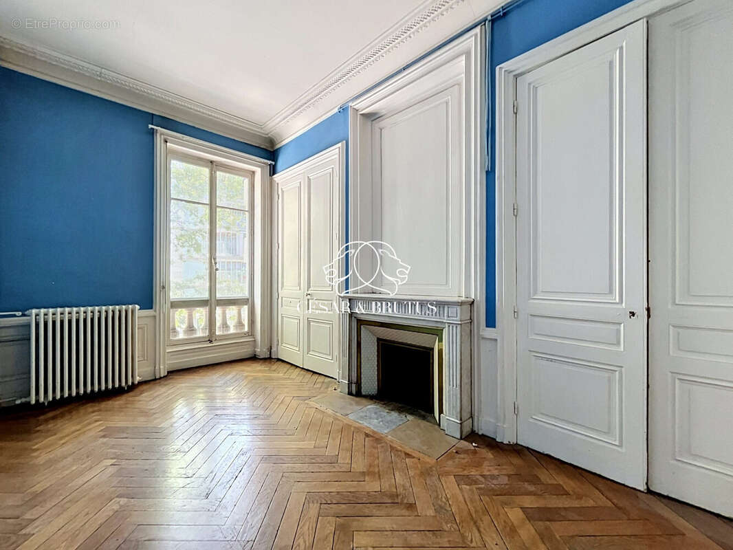Appartement à LYON-6E