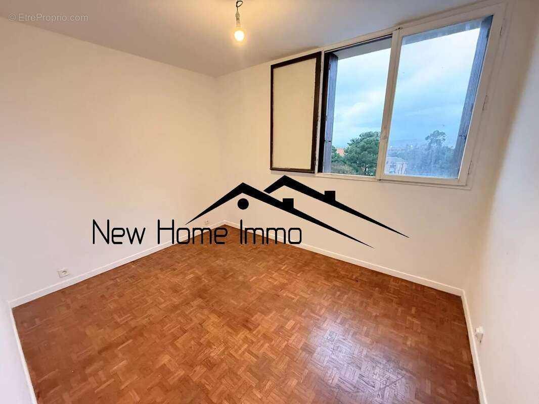 Appartement à MARSEILLE-9E