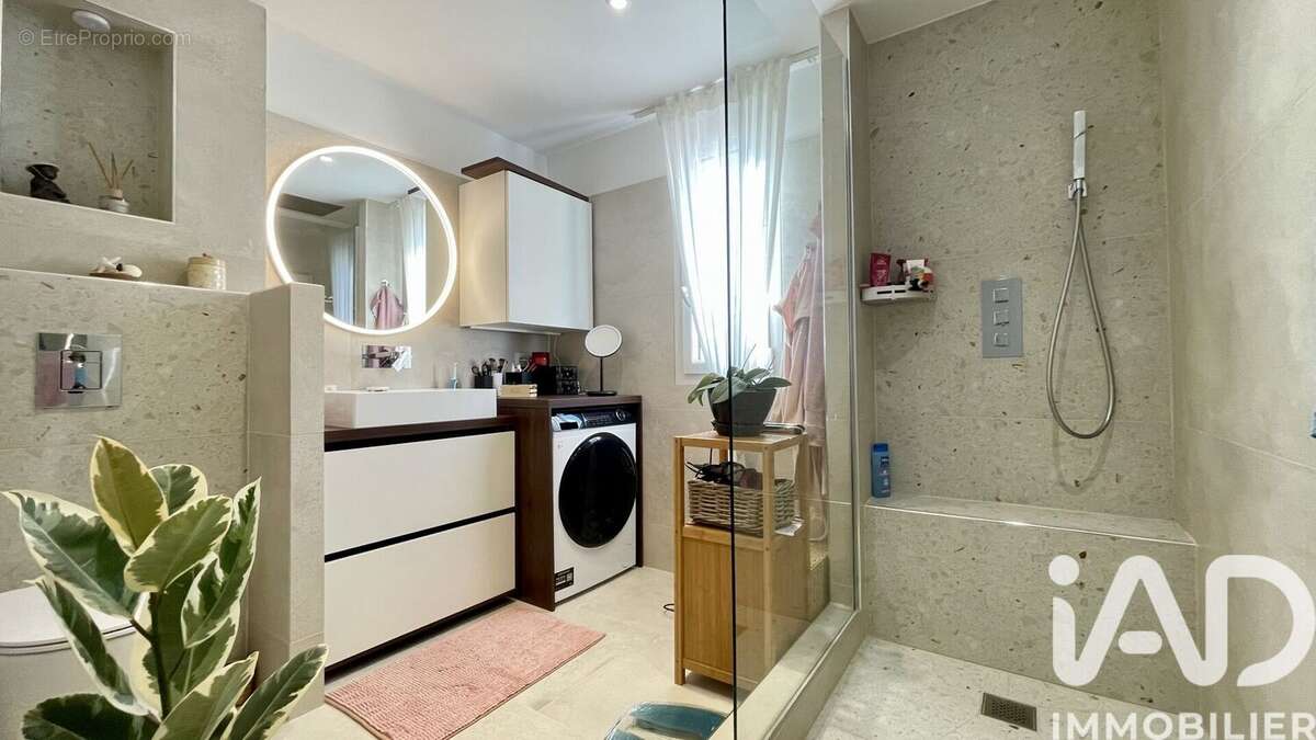 Photo 4 - Maison à LA LONDE-LES-MAURES