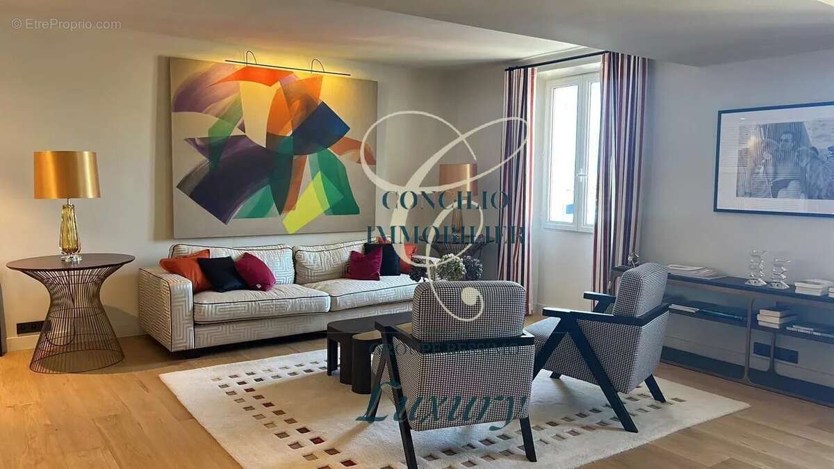 Appartement à SAINT-TROPEZ