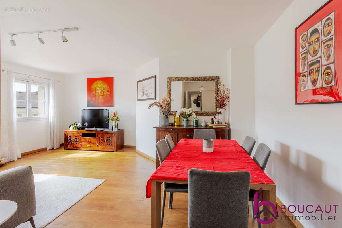 Appartement à LE PLESSIS-ROBINSON