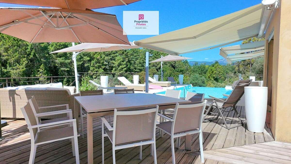 Maison à MONTAUROUX