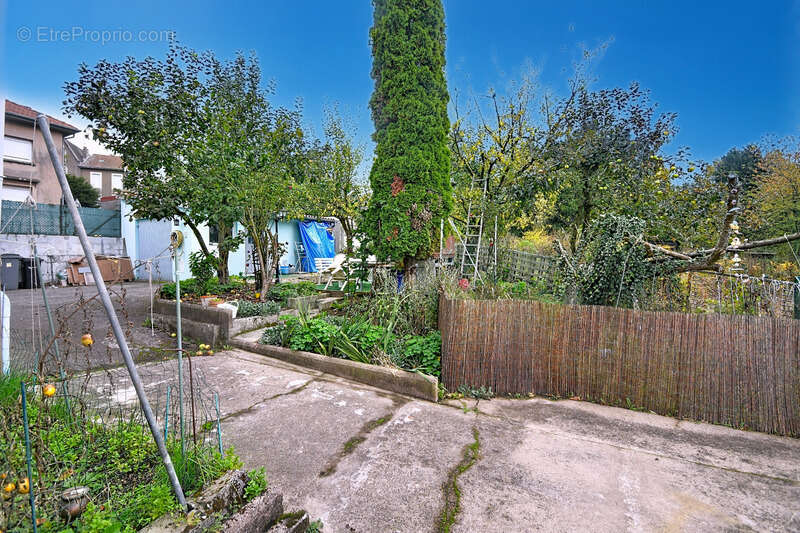 Maison à MONT-SAINT-MARTIN