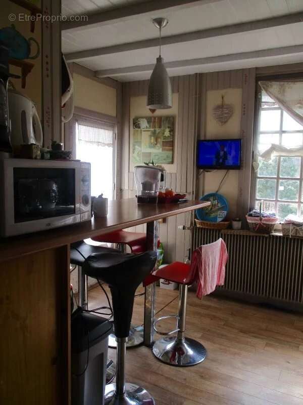 Maison à POIX-DE-PICARDIE