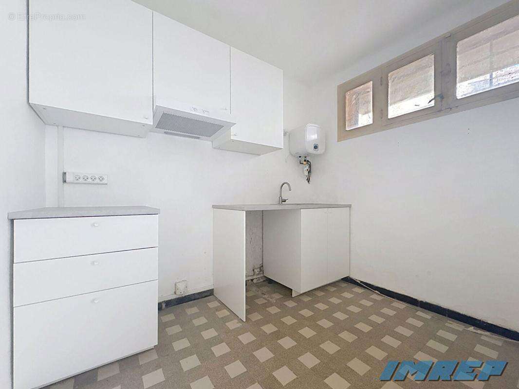 Appartement à MARSEILLE-9E