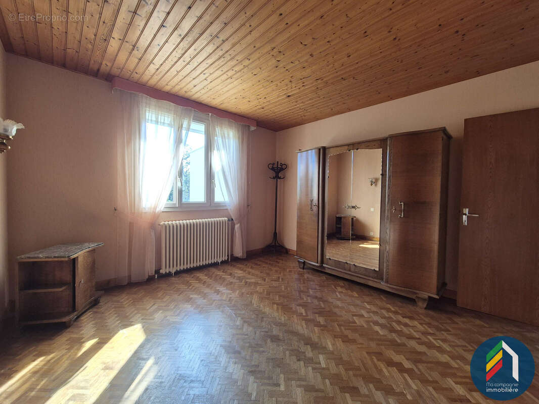 Maison à LA MEILLERAIE-TILLAY