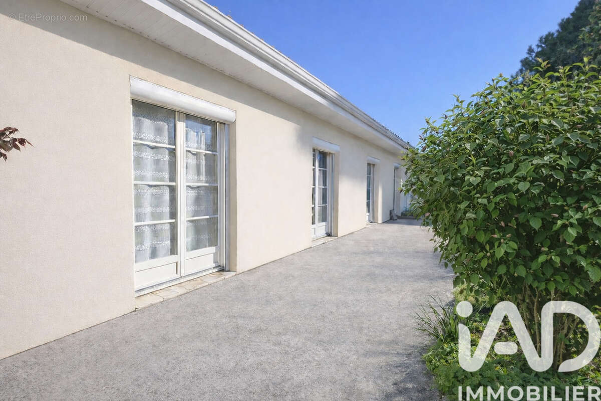 Photo 2 - Maison à POMPIGNAC