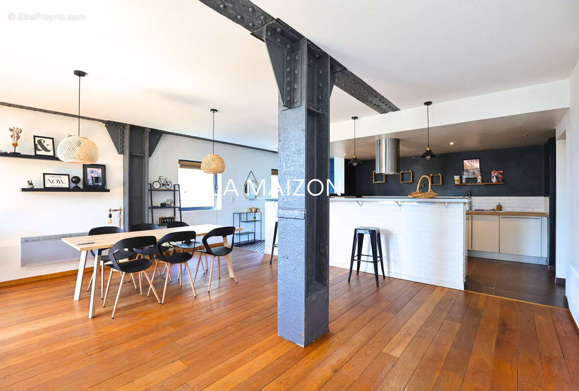 Appartement à HELLEMMES-LILLE