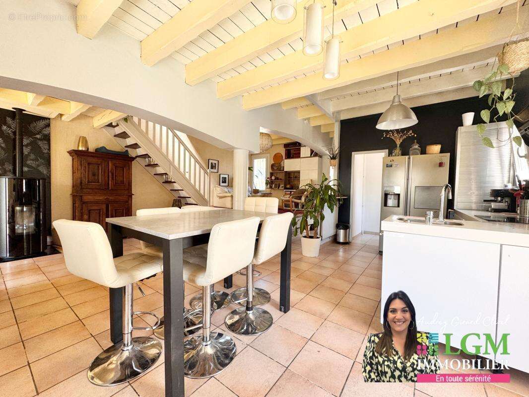 Maison à SAINT-JEAN-DE-VEDAS