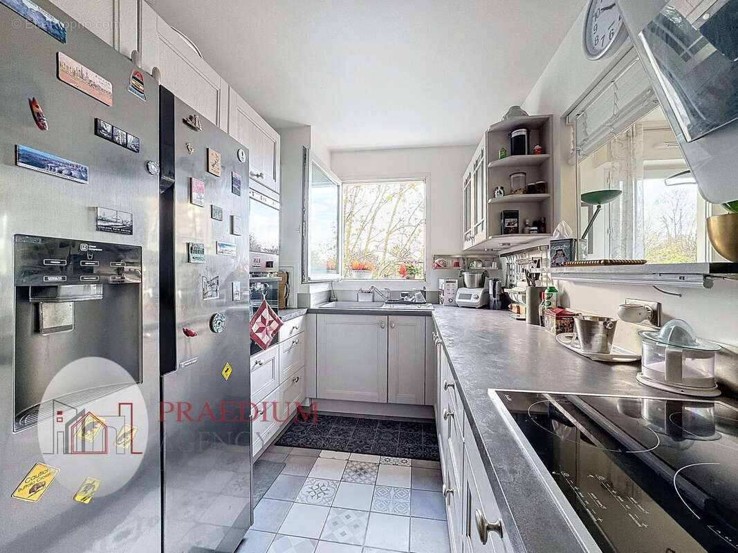 Appartement à MONTROUGE
