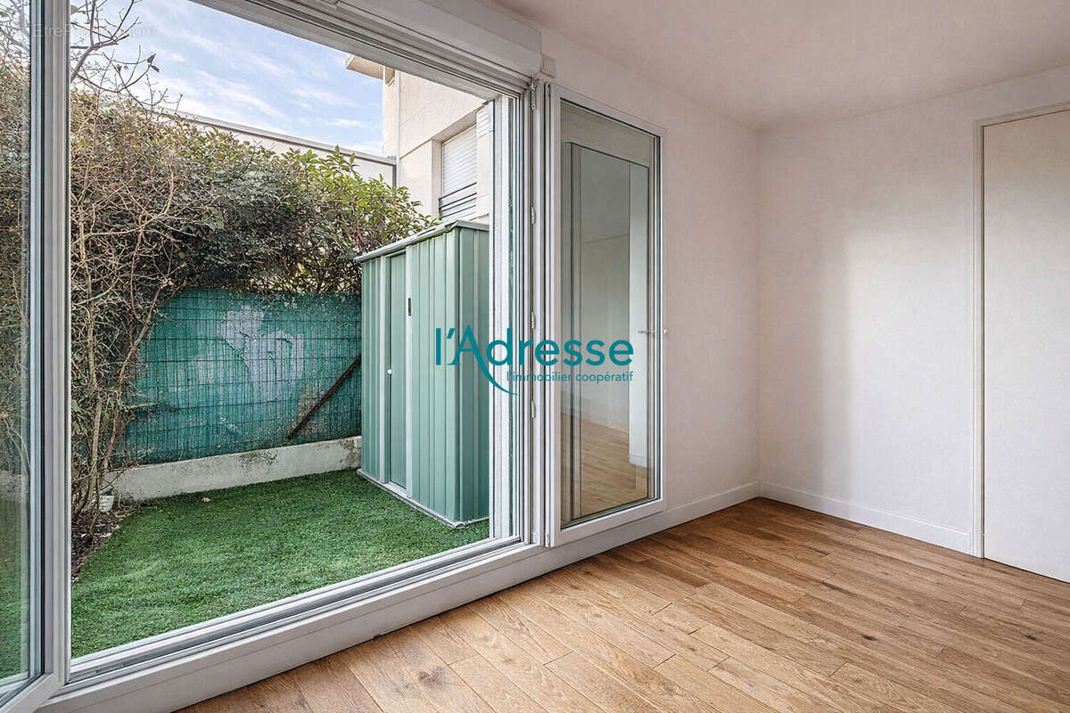 Appartement à NANTERRE