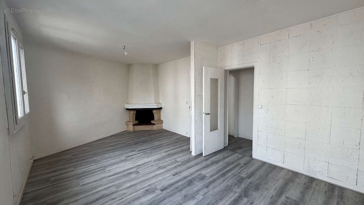 Appartement à MONTREUIL