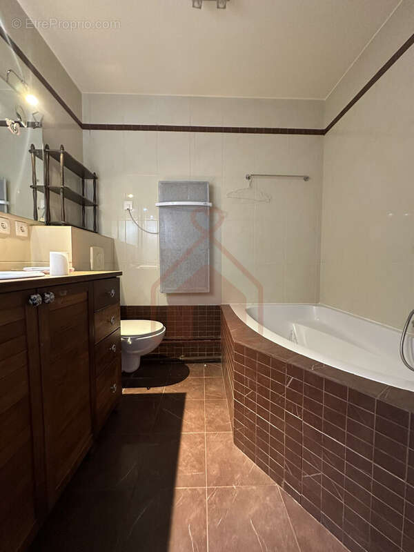 Appartement 97 m² à Puteaux  - photo 6