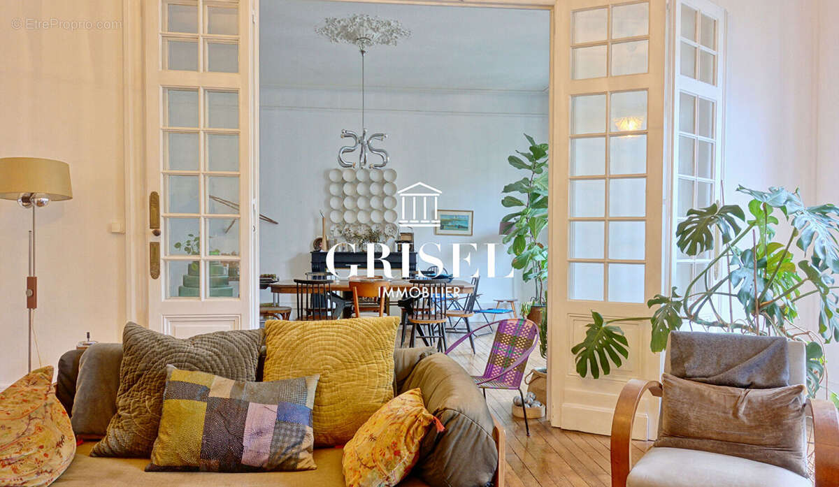 Appartement à BORDEAUX