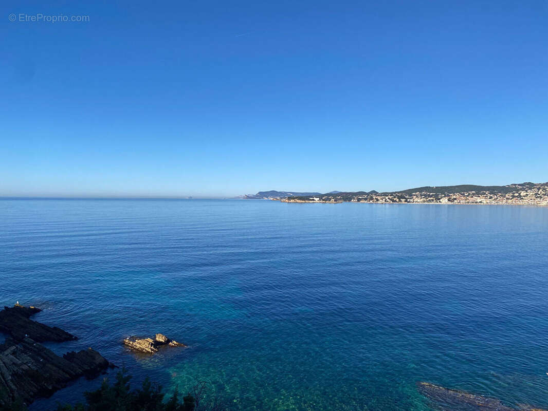 Appartement à SANARY-SUR-MER