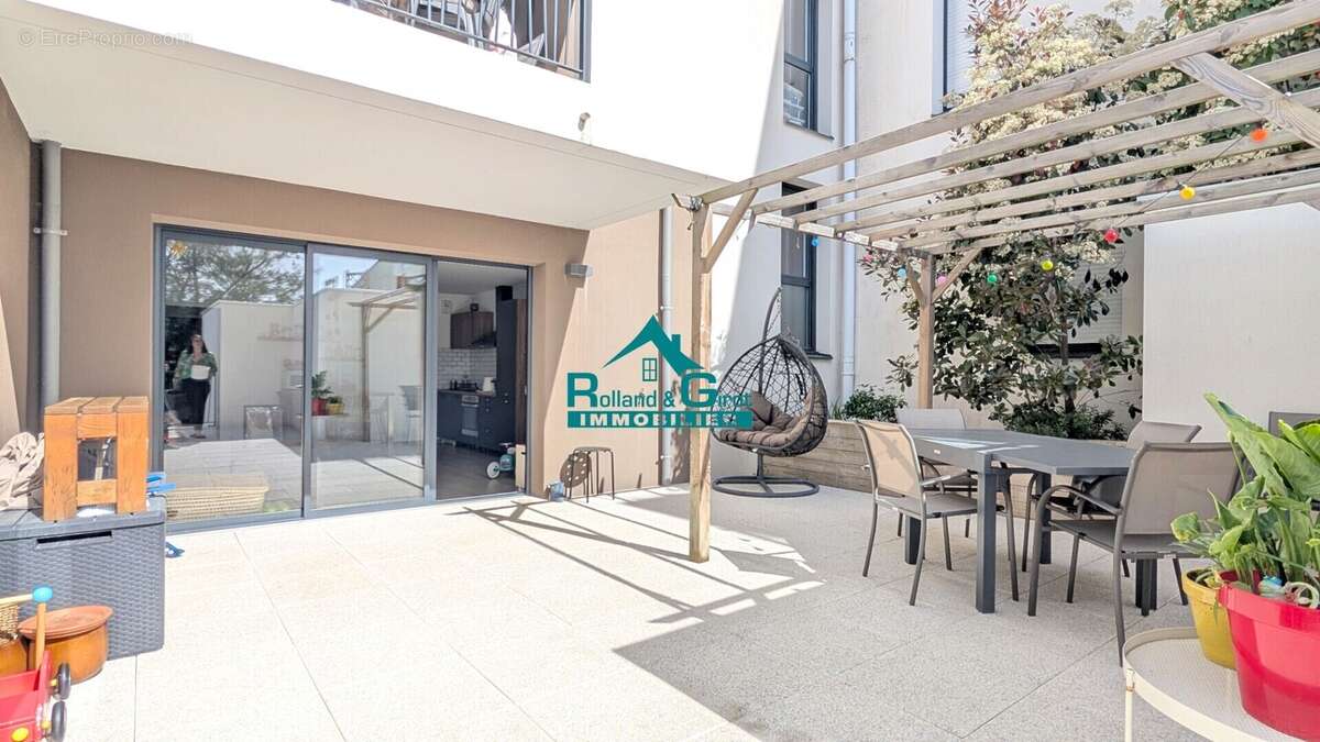 Appartement à NOYAL-SUR-VILAINE