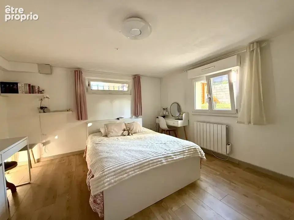 DONNEMARIE-DONTILLY-77- Maison familiale de plus de 200m² avec - photo 13