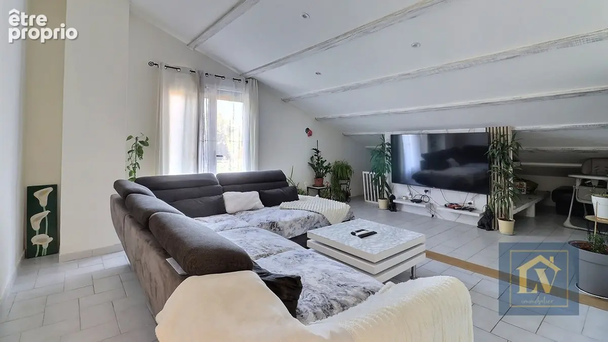 Grande maison familiale de 6 pièces rénovée avec sous sol et jardin - photo 10