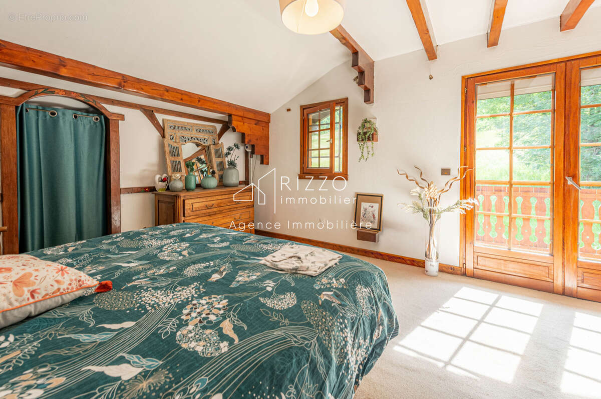 Chalet au calme dans les hauteurs - photo 8