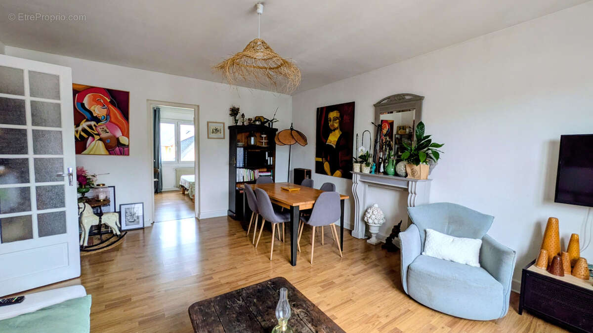 Bel appartement T4 de 86 m2 proche du centre ville en exclusivité - photo 8
