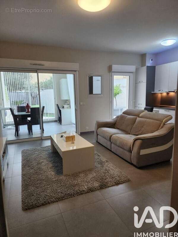 Photo 8 - Appartement à MARSEILLE-11E