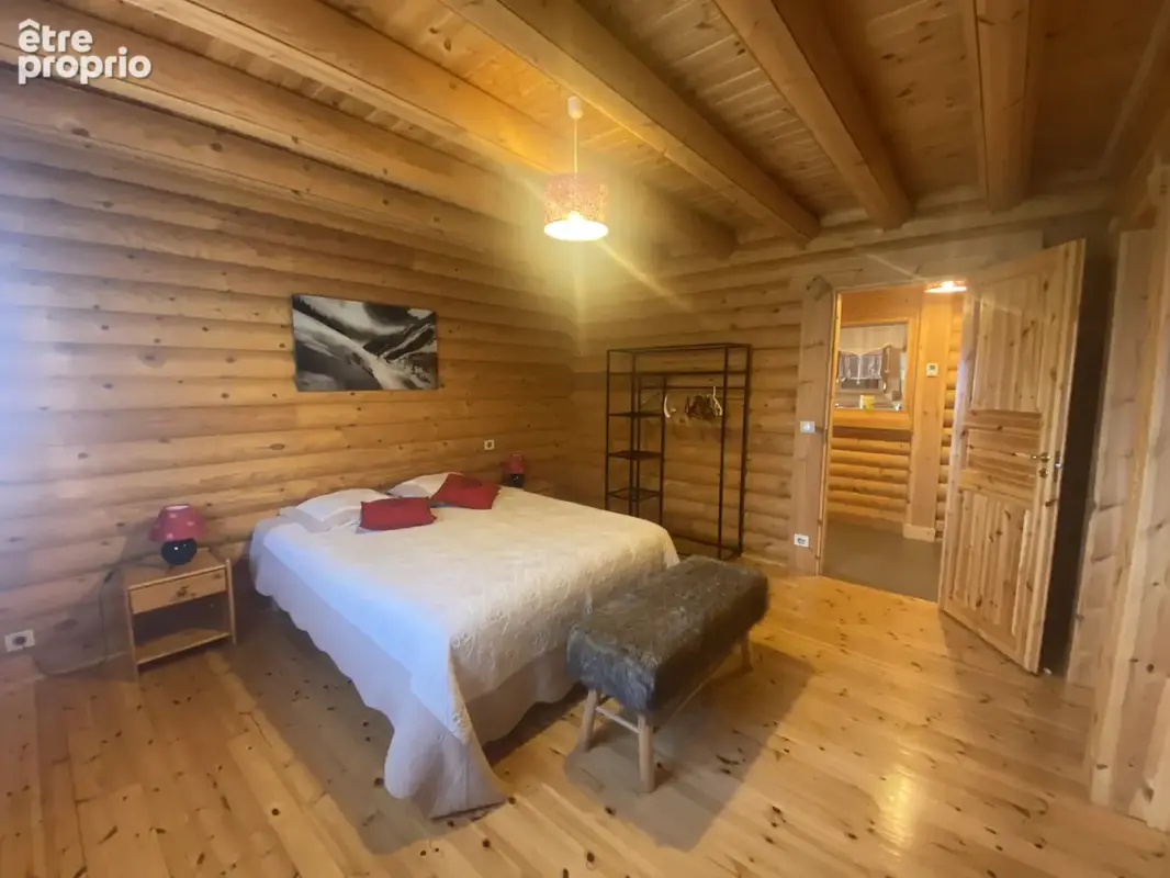 FONT-ROMEU - A vendre somptueux chalet de prestige de 263 m2 avec espace bien-être et vue panoramique - photo 20