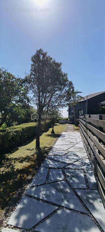 Maison à SAINT-DENIS