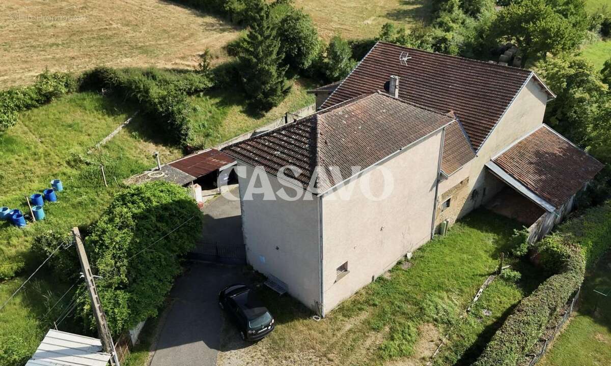 Vente Maison 5 pièces de 186m² - 38780 Eyzin-Pinet - photo 5