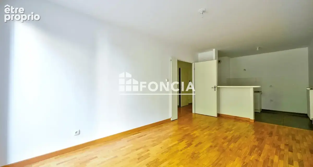 Appartement de 2 pièces avec jardin, proche des commerces et des transports - photo 4