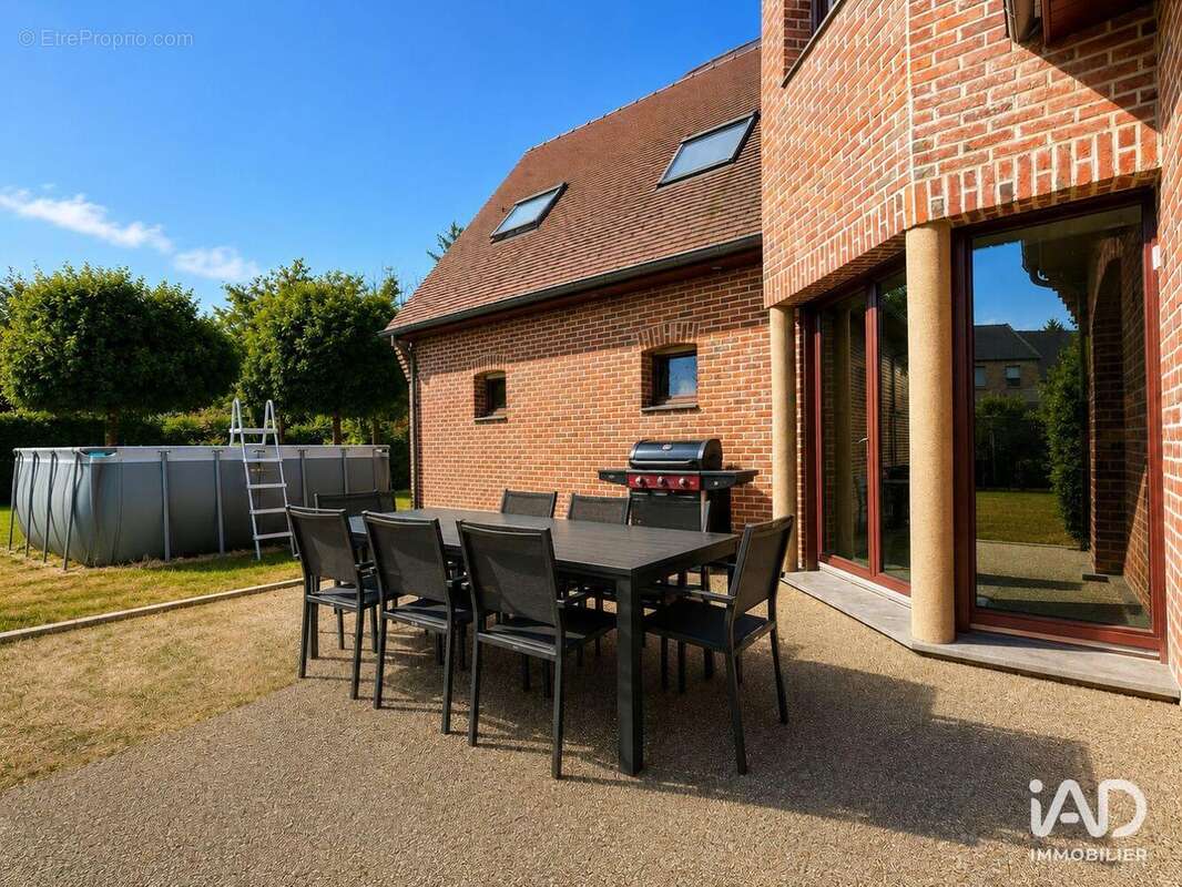 Maison 275 m² à Warlaing  - photo 3