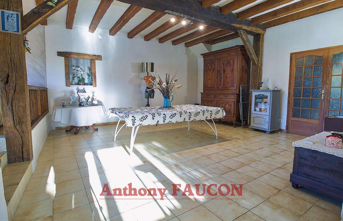 Maison à MAREUIL-SUR-LAY-DISSAIS