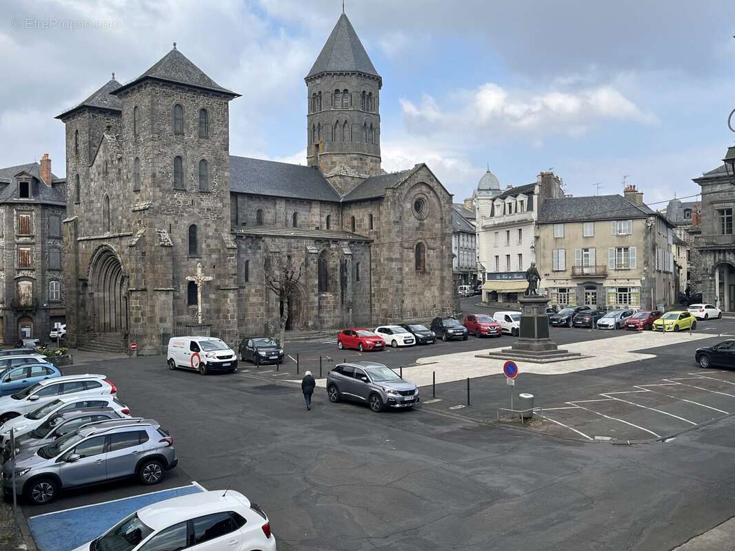 Appartement à MAURIAC