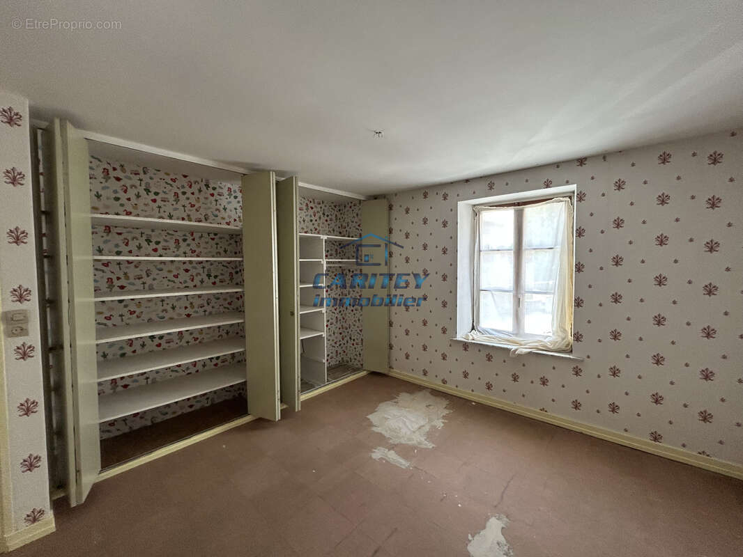 Appartement à LUXEUIL-LES-BAINS