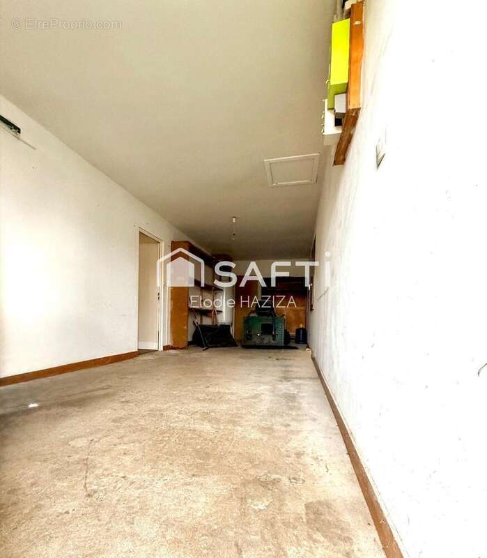 Photo 9 - Maison à LUSIGNAN