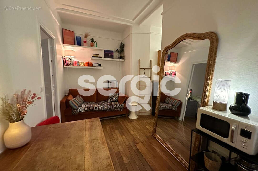 Appartement Paris 2 pièce(s) 30m2 + cave quartier Georges BRASSENS - photo 3