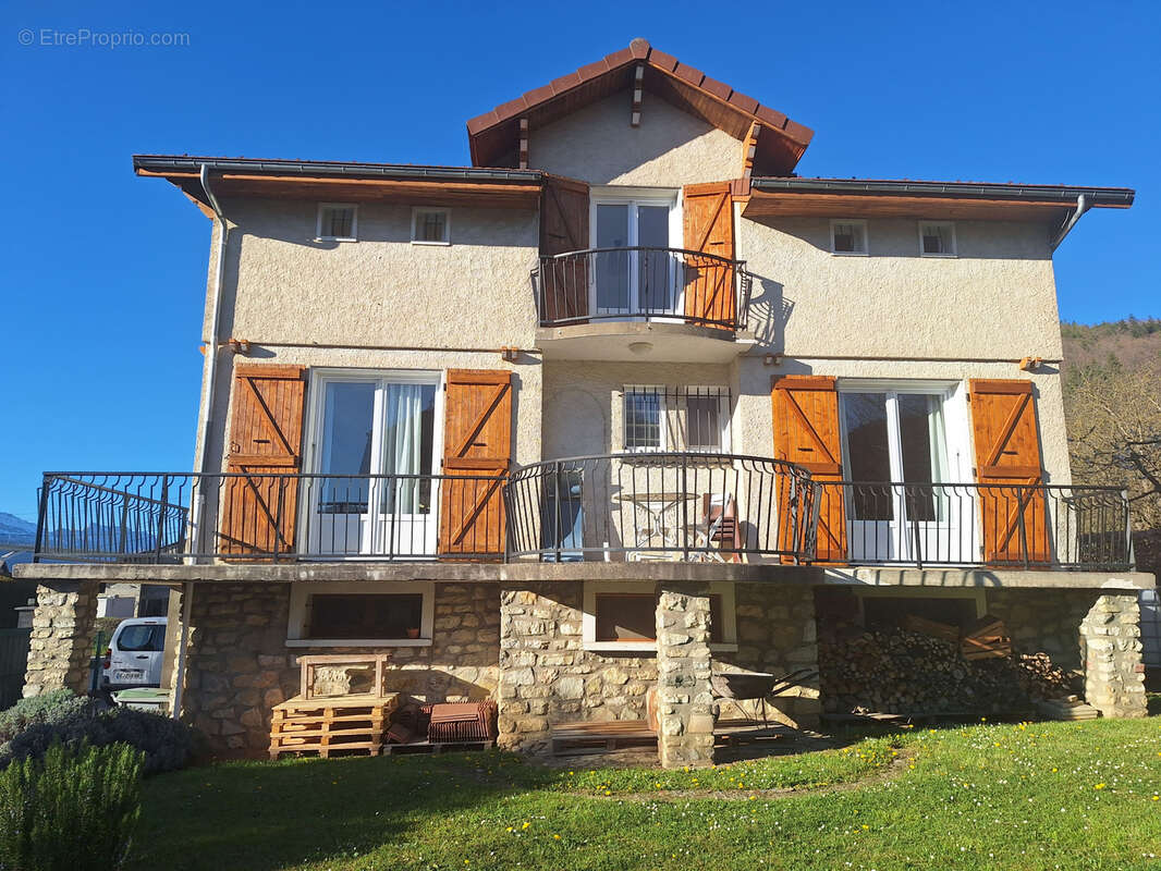 Maison à MONESTIER-DE-CLERMONT