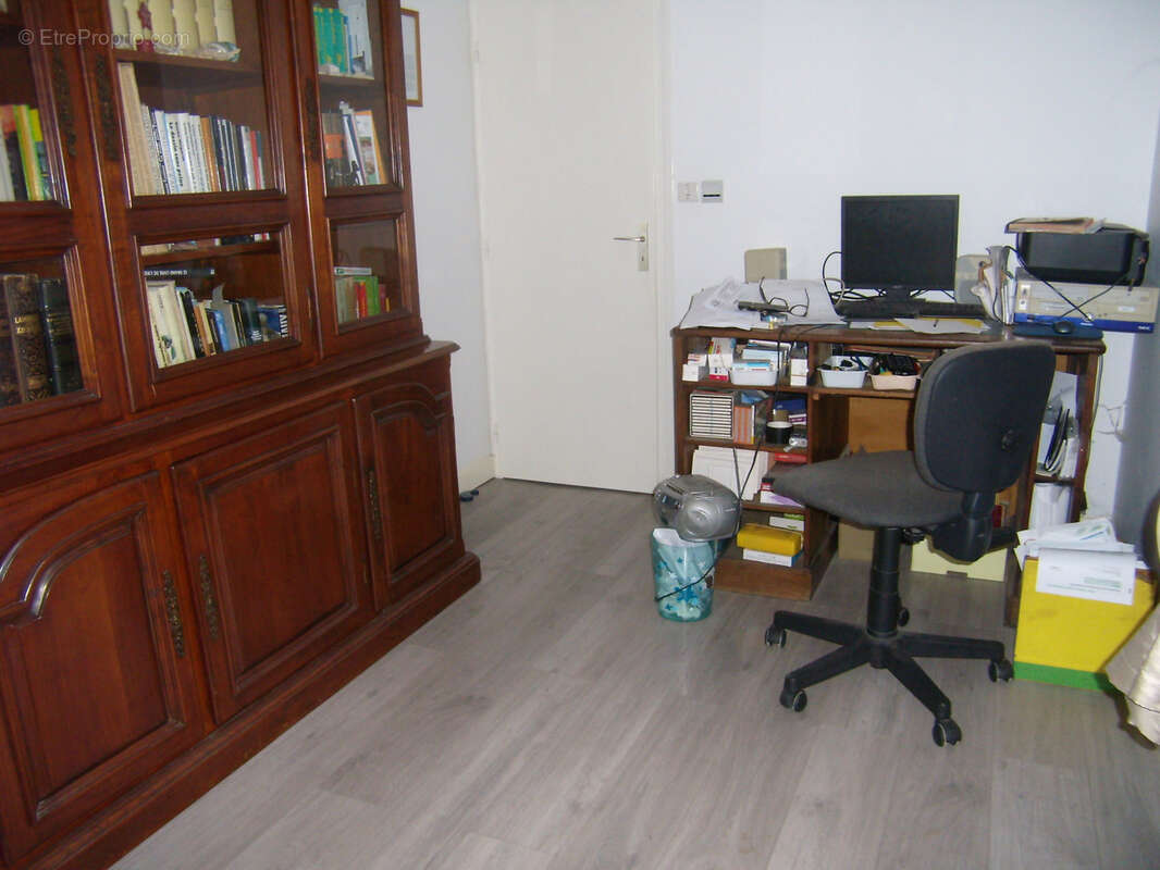 Maison à VARENNES-LE-GRAND