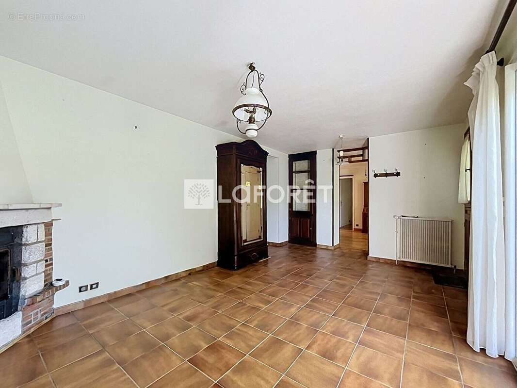 EXCLUSIVITE: Maison Vernon quartier Bizy - photo 5