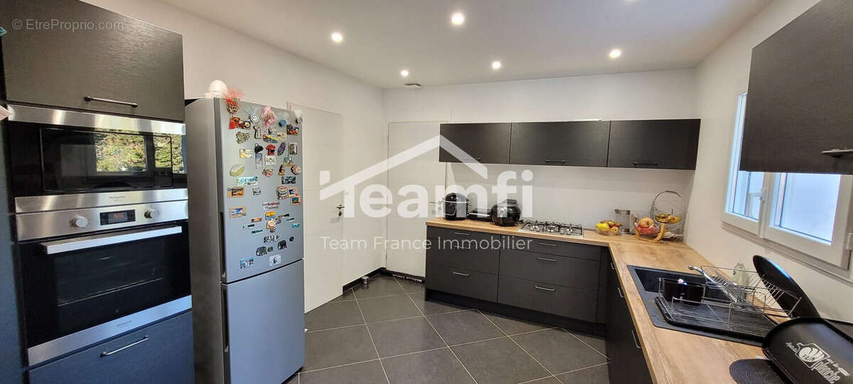 Maison à SAINT-MARTIN-DE-VALGALGUES